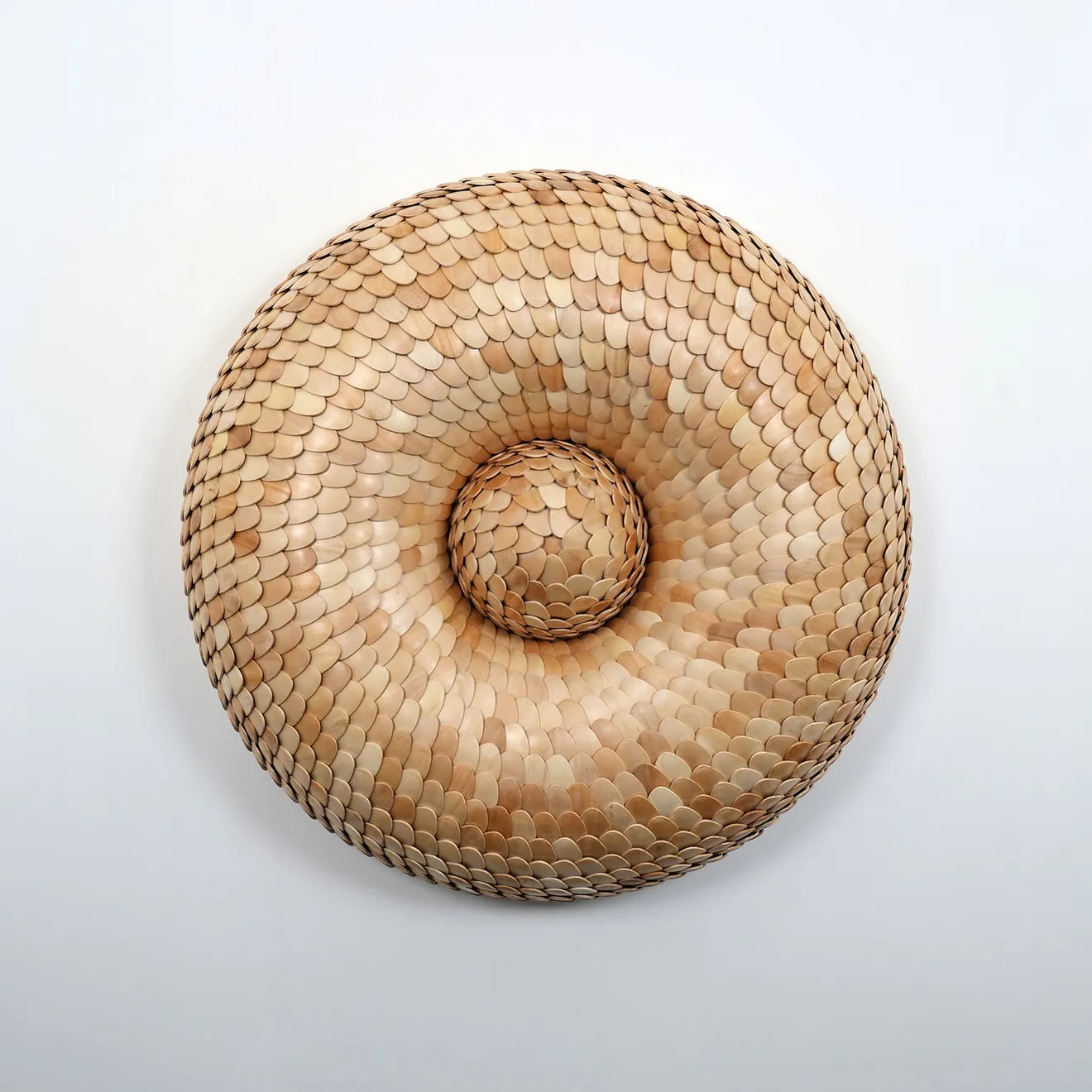 Eelco Hilgersom, Elusive (Lime Wood)