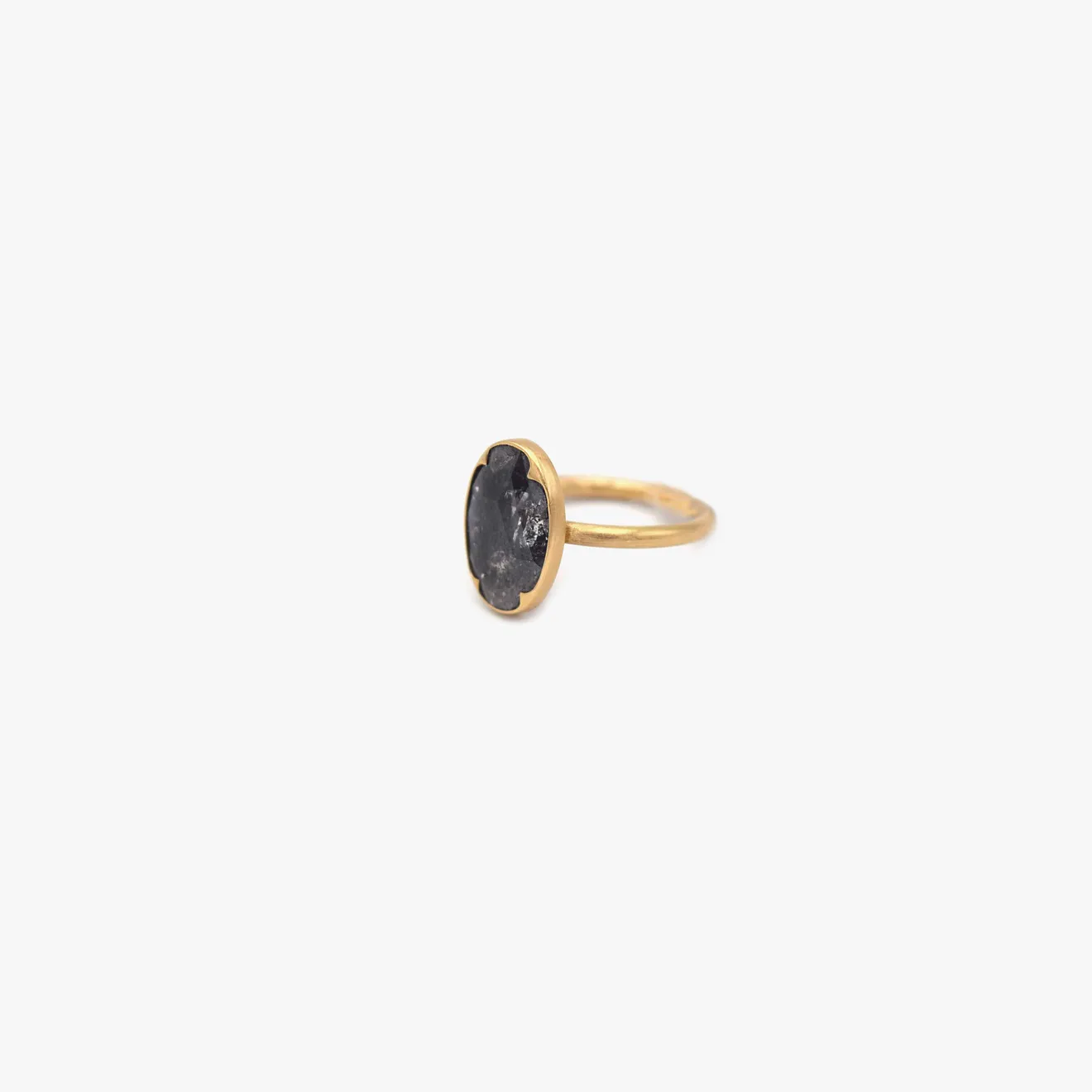 Gabriella Kiss, Dark Grey Diamond Ring