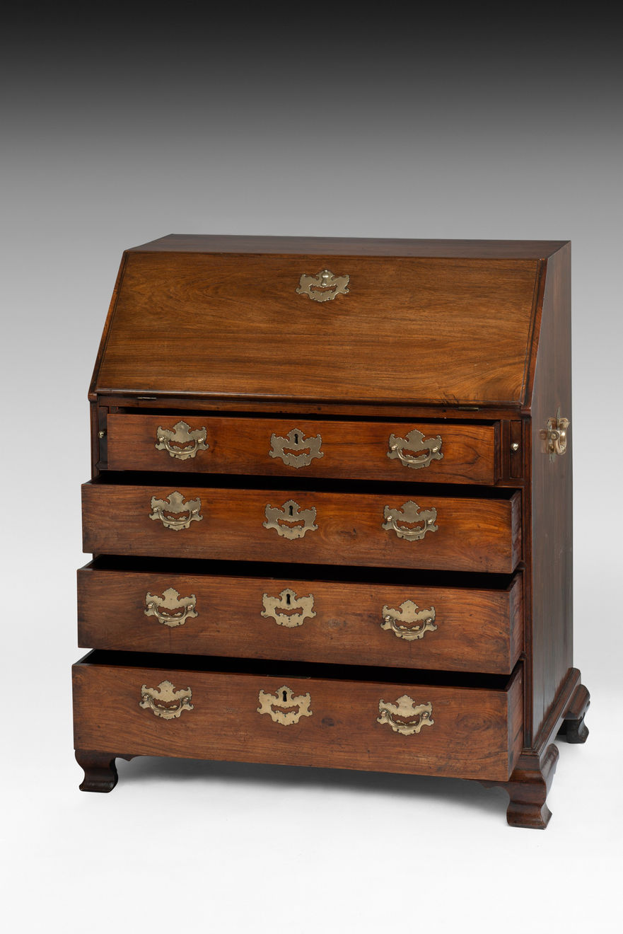 Coulborn antiques 18th Century Chinese Export Bureau