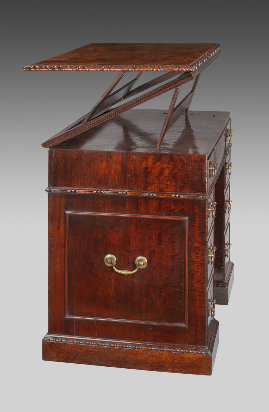 George II Mahogany Knee Hole Desk