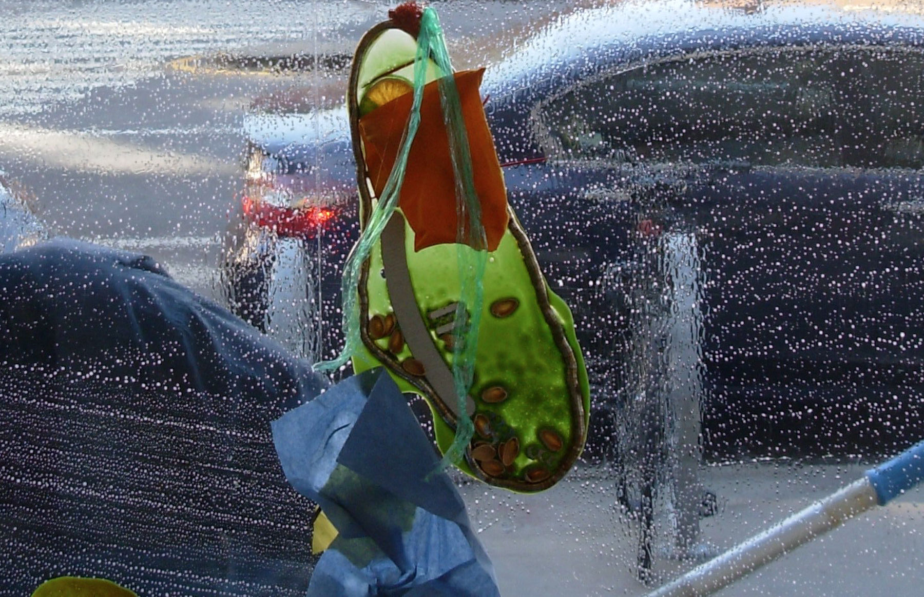 Samara Scott, Gargoyle (Lonely Planet), 2021