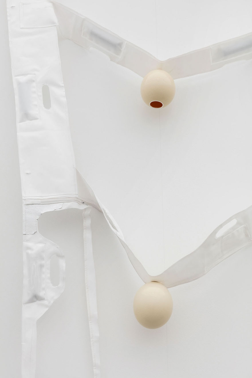 Piotr Bury Lakomy, Double Bedroom, 2017