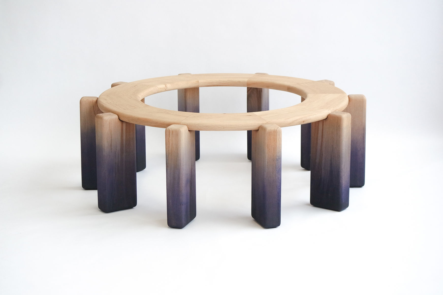 Onno Adriaanse, Aušra - Apskritas suoliukas / Dawn - Circle Bench, Suoliukas / Bench