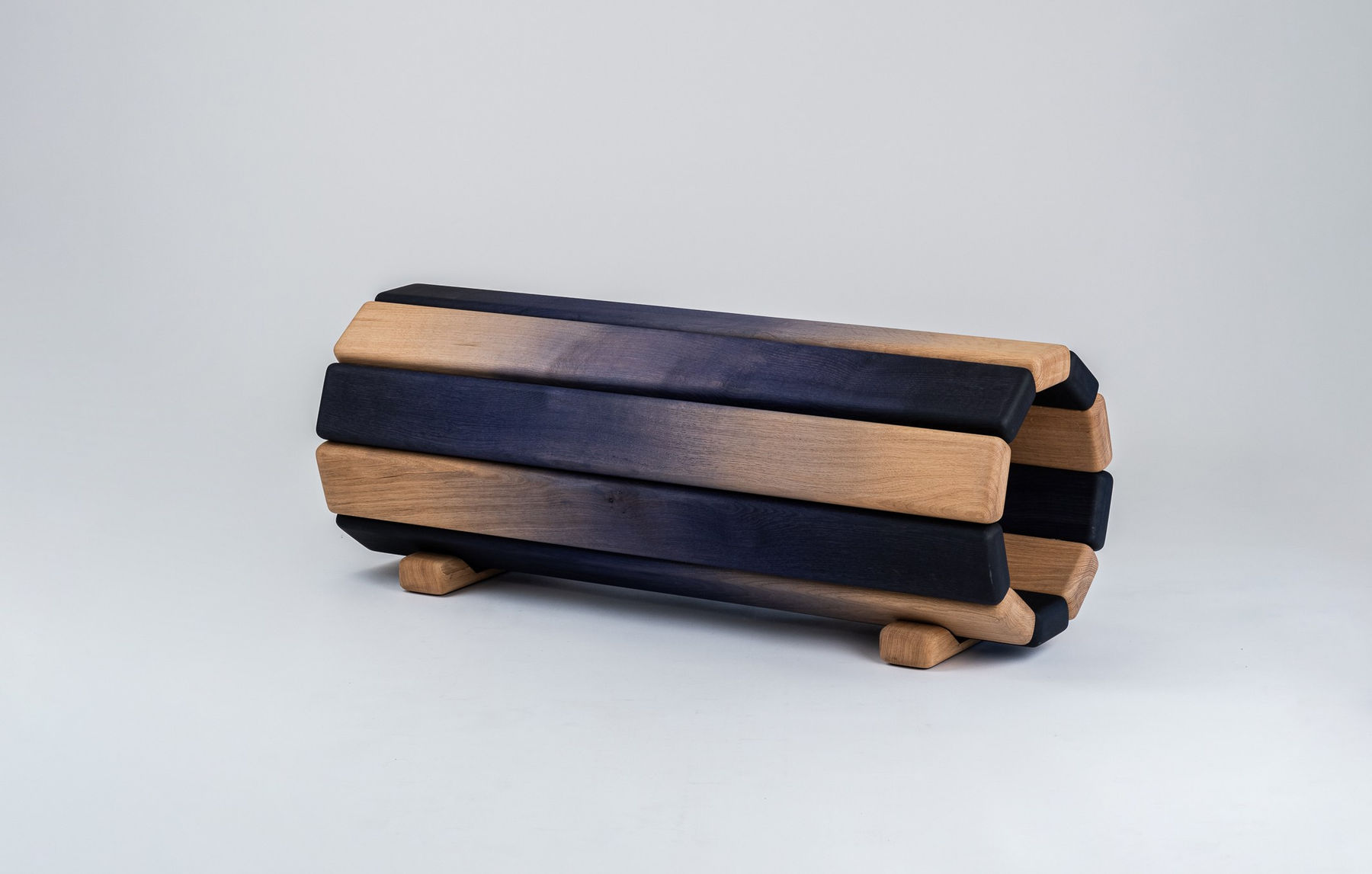 Onno Adriaanse, Aušra - Cilindrinis suoliukas / Dawn - Cylinder Bench, Suoliukas / Bench