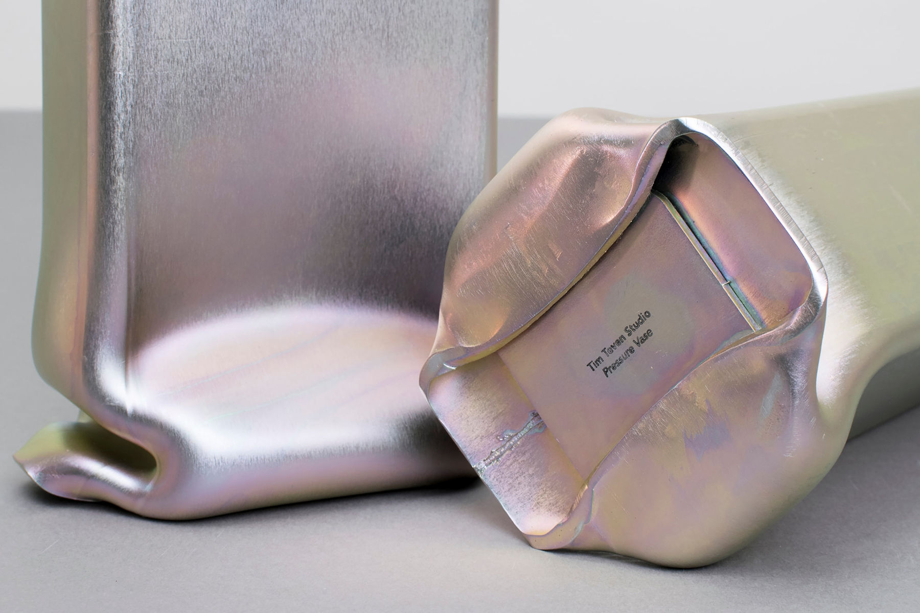 Tim Teven, Pressure Vase Rectangular, Zinc , Vaza / vase