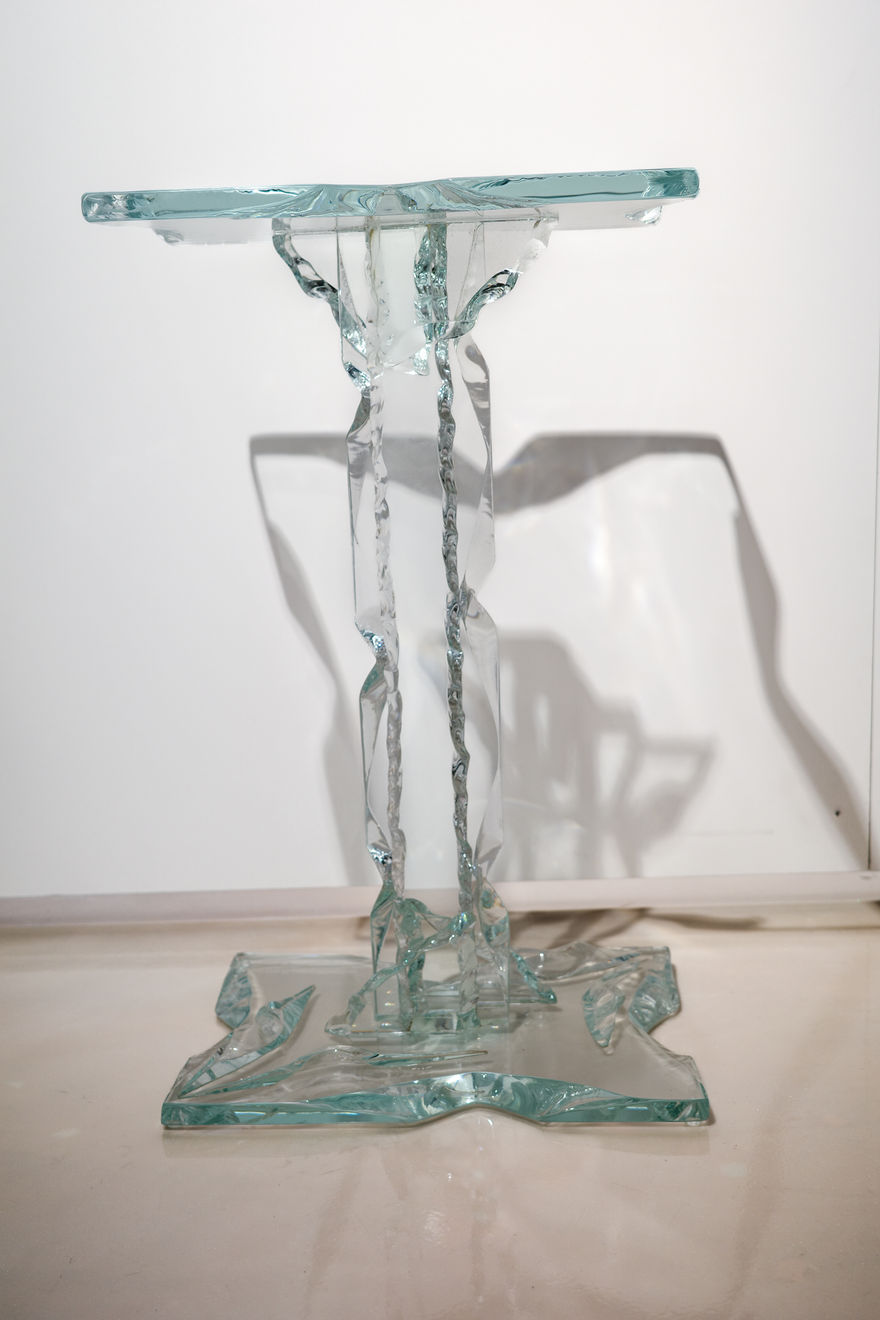 Bill Meek, Display - Ribbon Pedestal, 2025