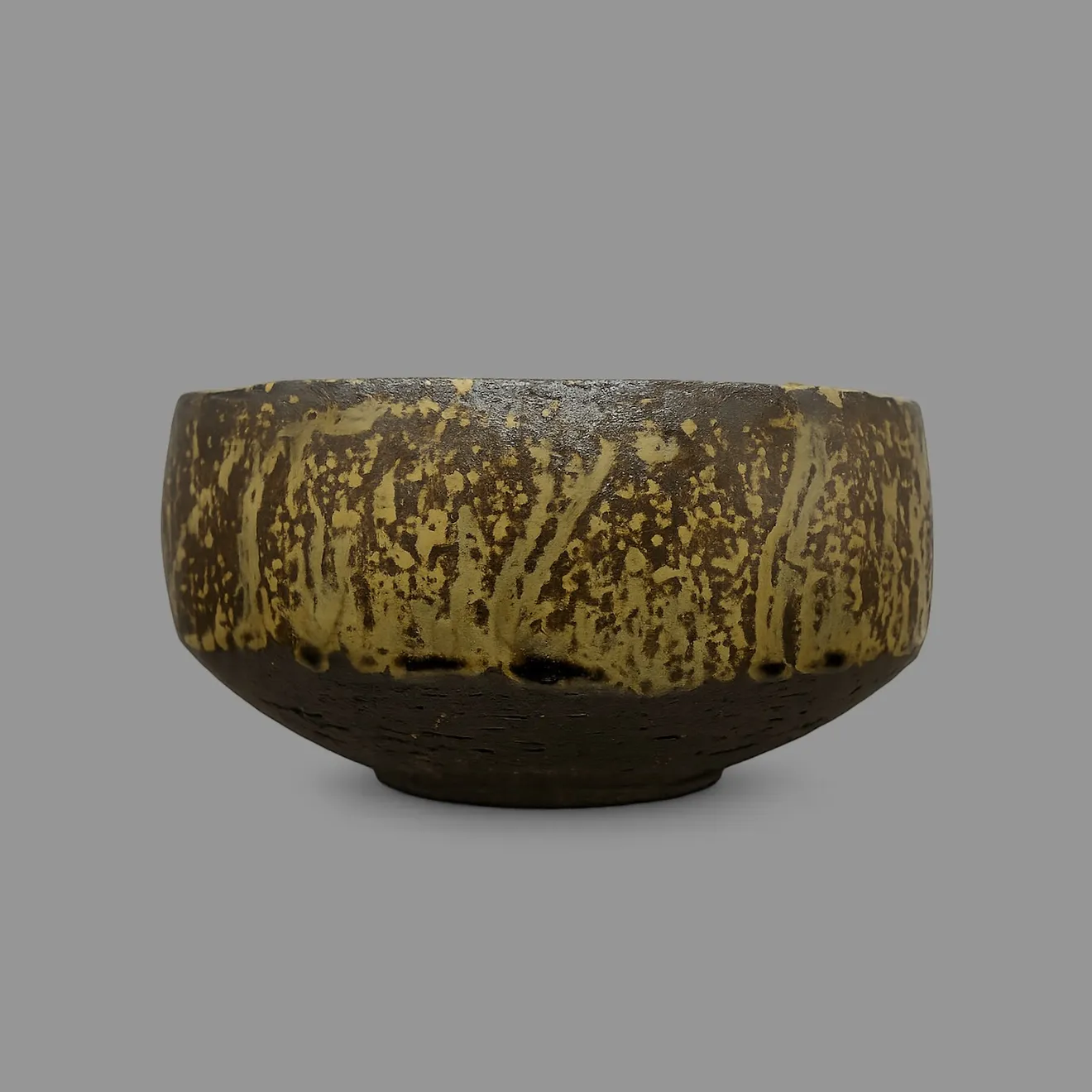 Janet Leach, Faceted bowl