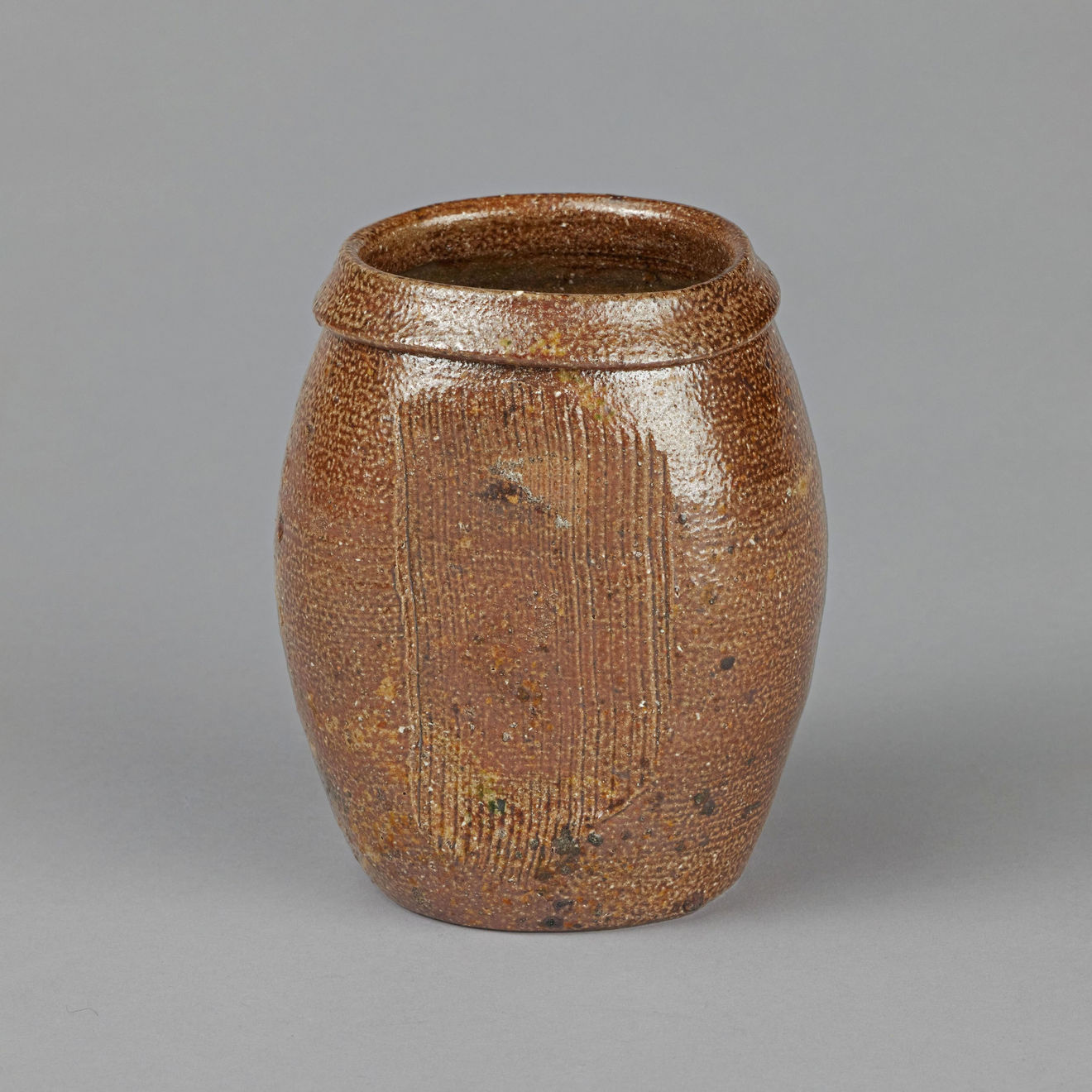 Janet Leach, Combed vase