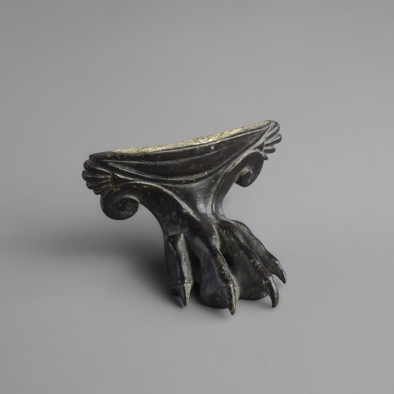 Cista foot in the form of a lions's paw, Ancient Etruscan, circa 4th century B.C.