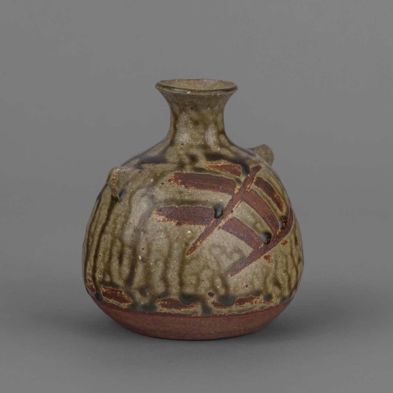 Janet Leach, Small bottle vase with lugs