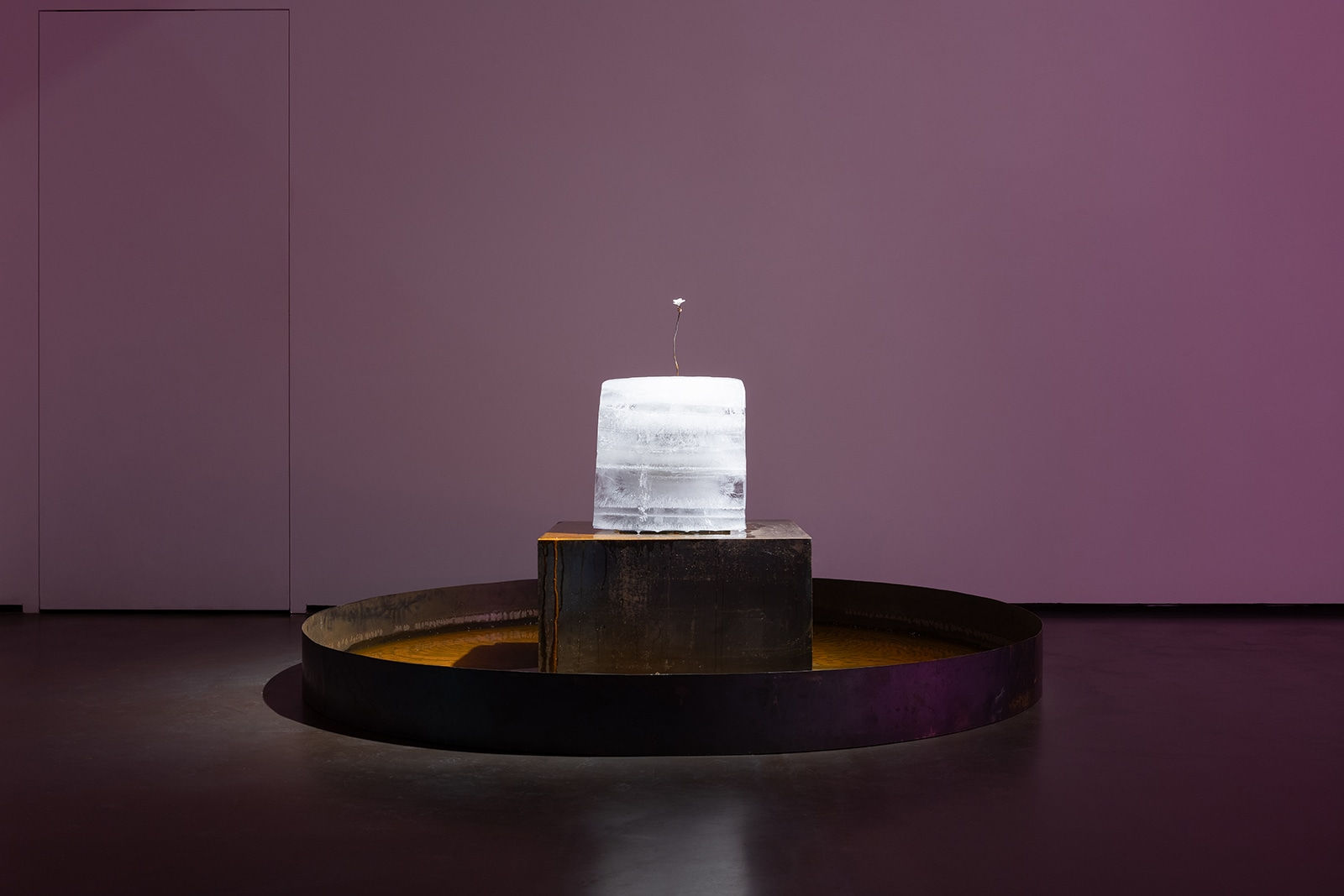 Hun Chung Lee, Untitled , 2025