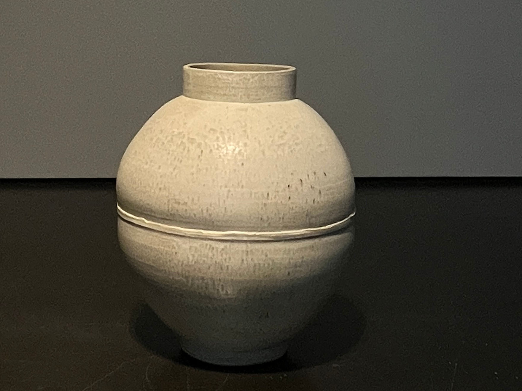Hun Chung Lee, Jar , 2024