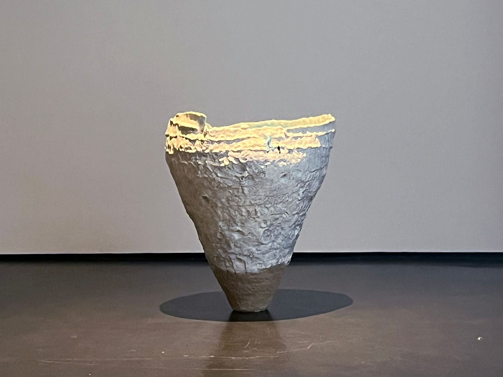 Hun Chung Lee, Jar with Holes (구멍 있는 항아리), 2025