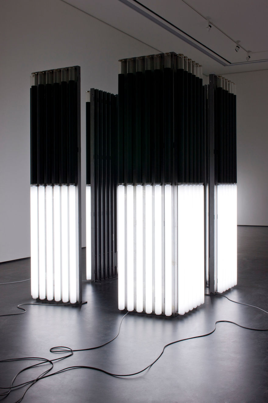 ANDREI MOLODKIN, Cube, 2013