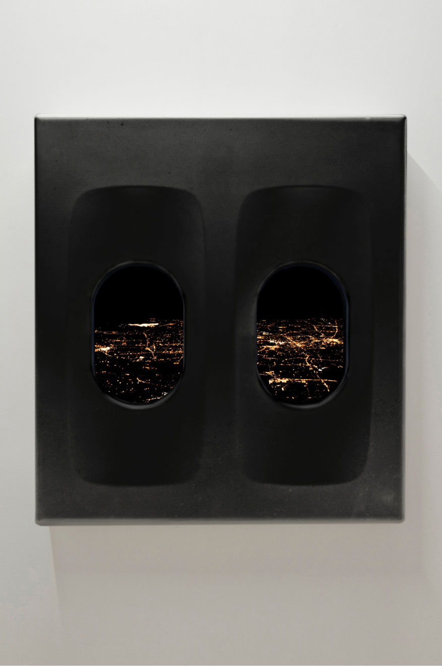 Leandro Erlich, Night Flight, 2015