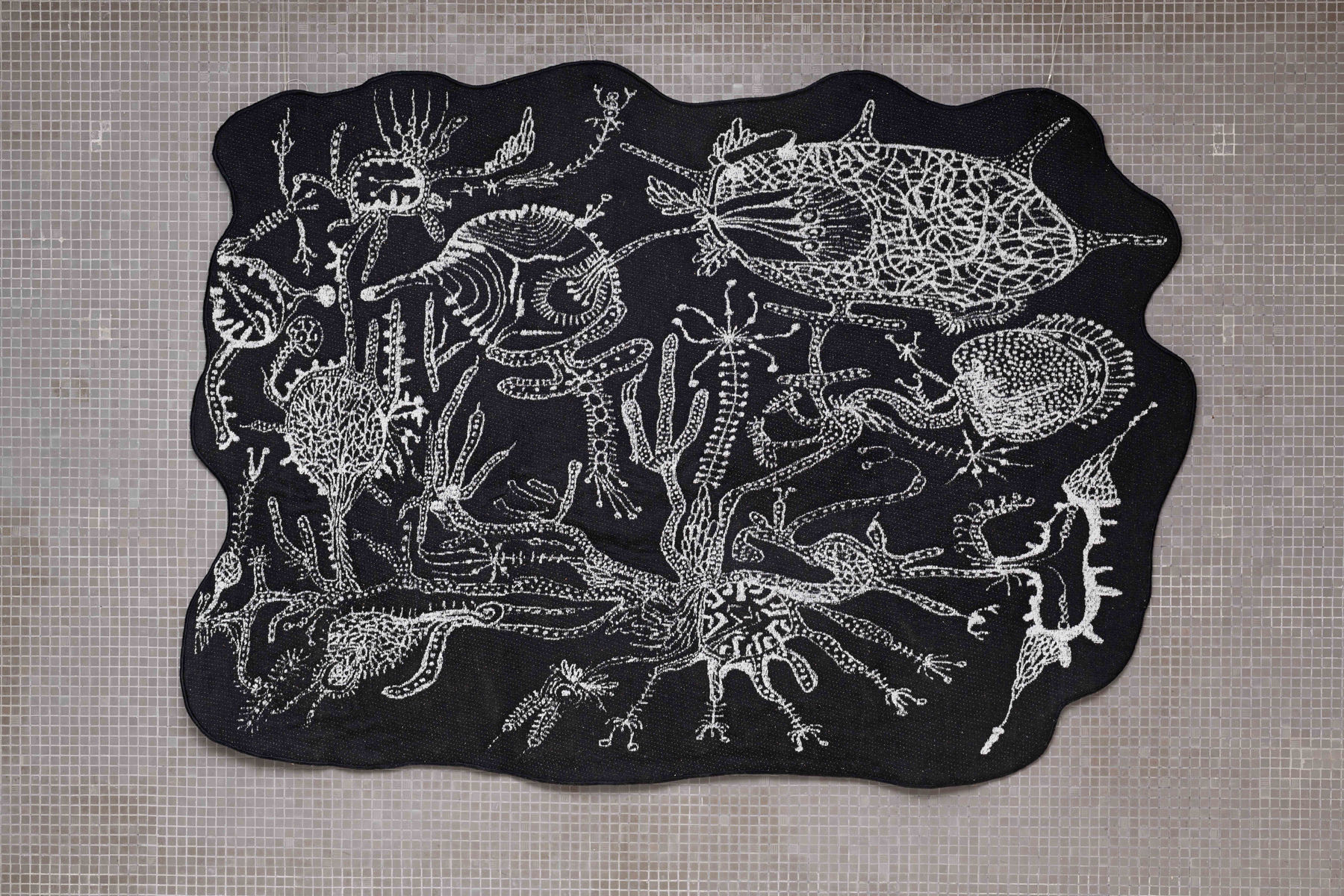 Campana, “Tapete Antiqua”, 2024