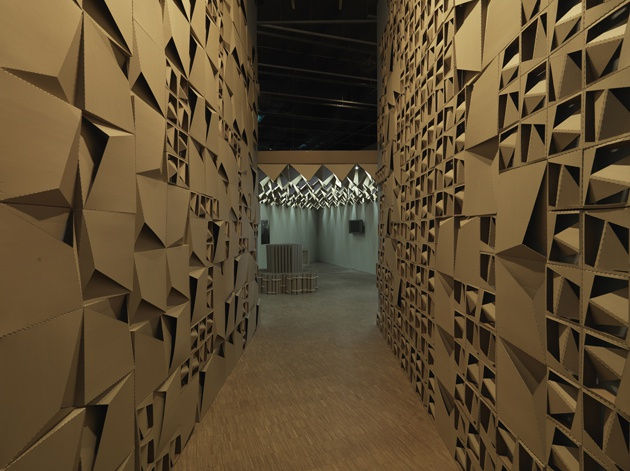 Tobias Putrih, ¨Siska, International¨, 2010