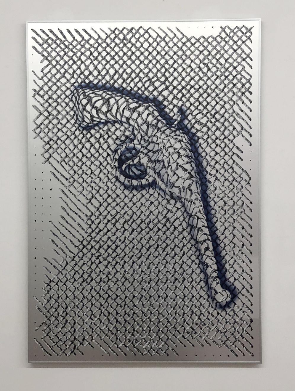 Regina Silveira, Pistola, 2015