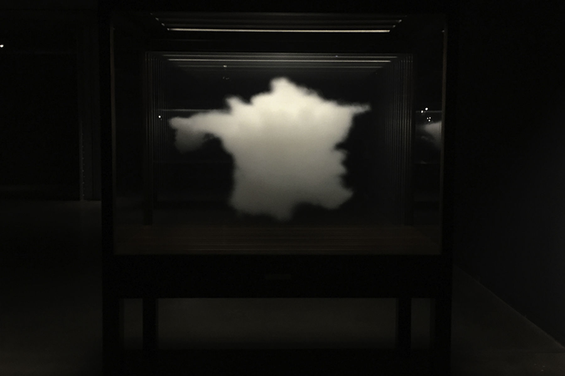 Leandro Erlich, “The Cloud (France)”, 2016