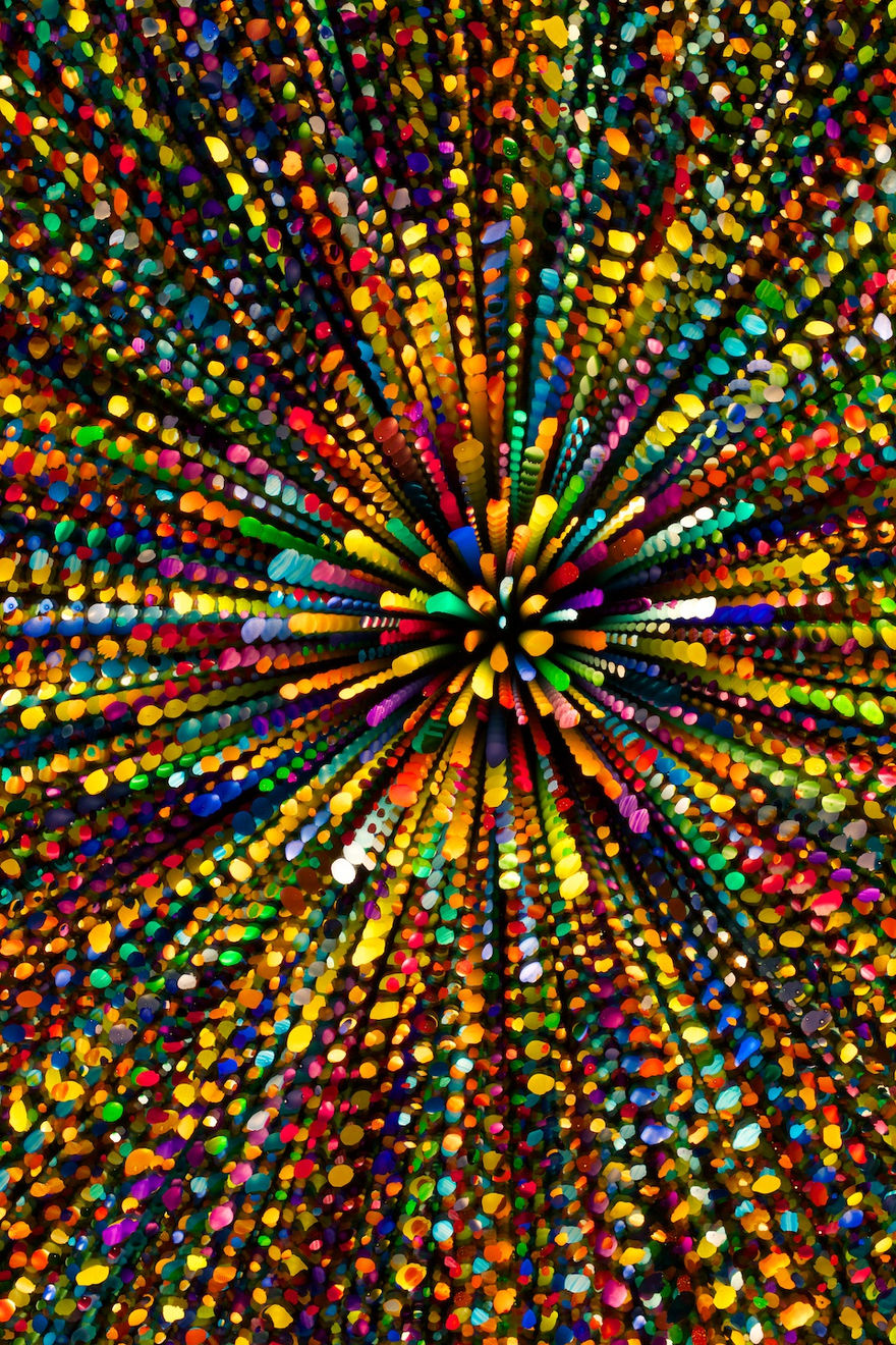 Iván Navarro, Quark V, 2022