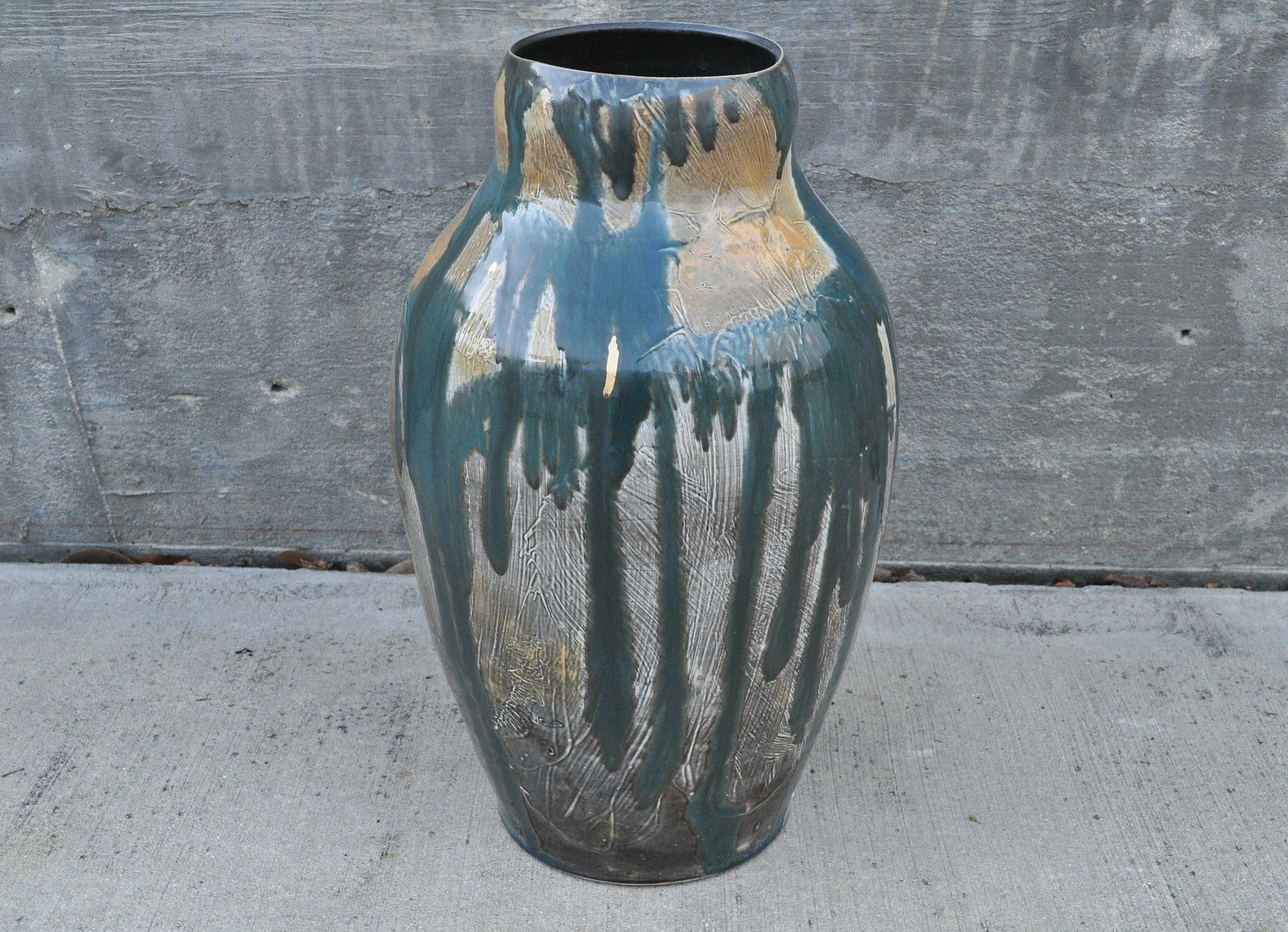 Gerbi Tsesarskaia, Tall Vase in Orange & Teal, 2021