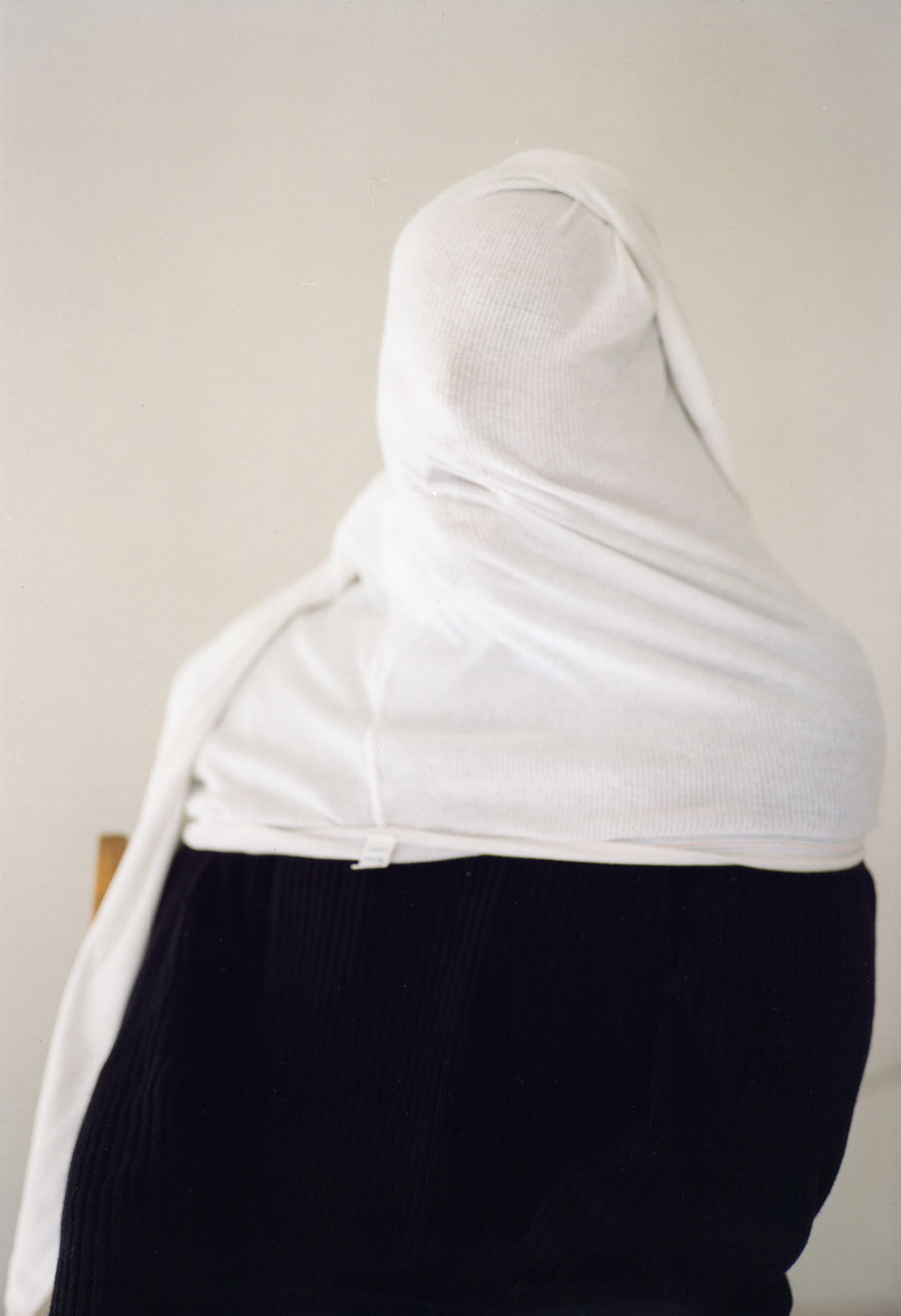 Erwin Wurm, Be a Terrorist, 2003