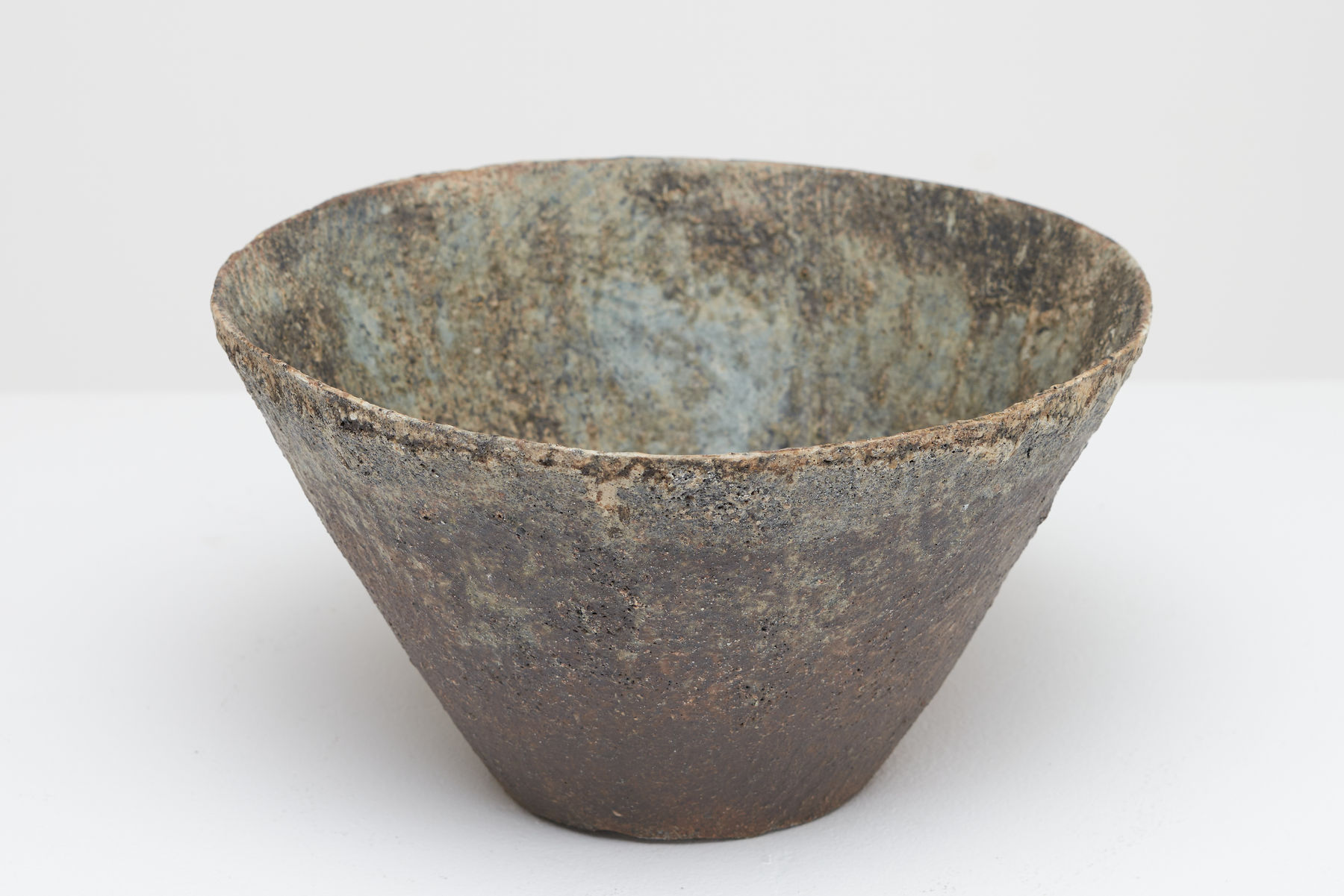 Paul Philp, Green textured ceramic bowl, detailed view
