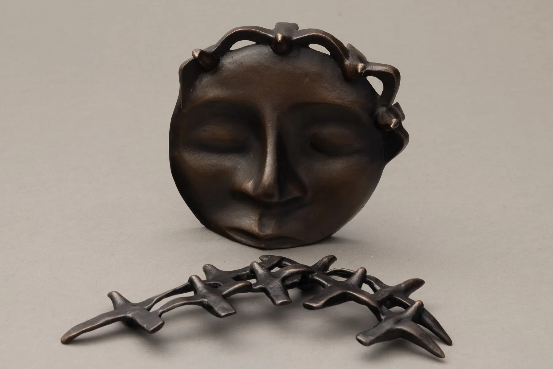 Marté Szirmay, Circlet of Dreams, 2021