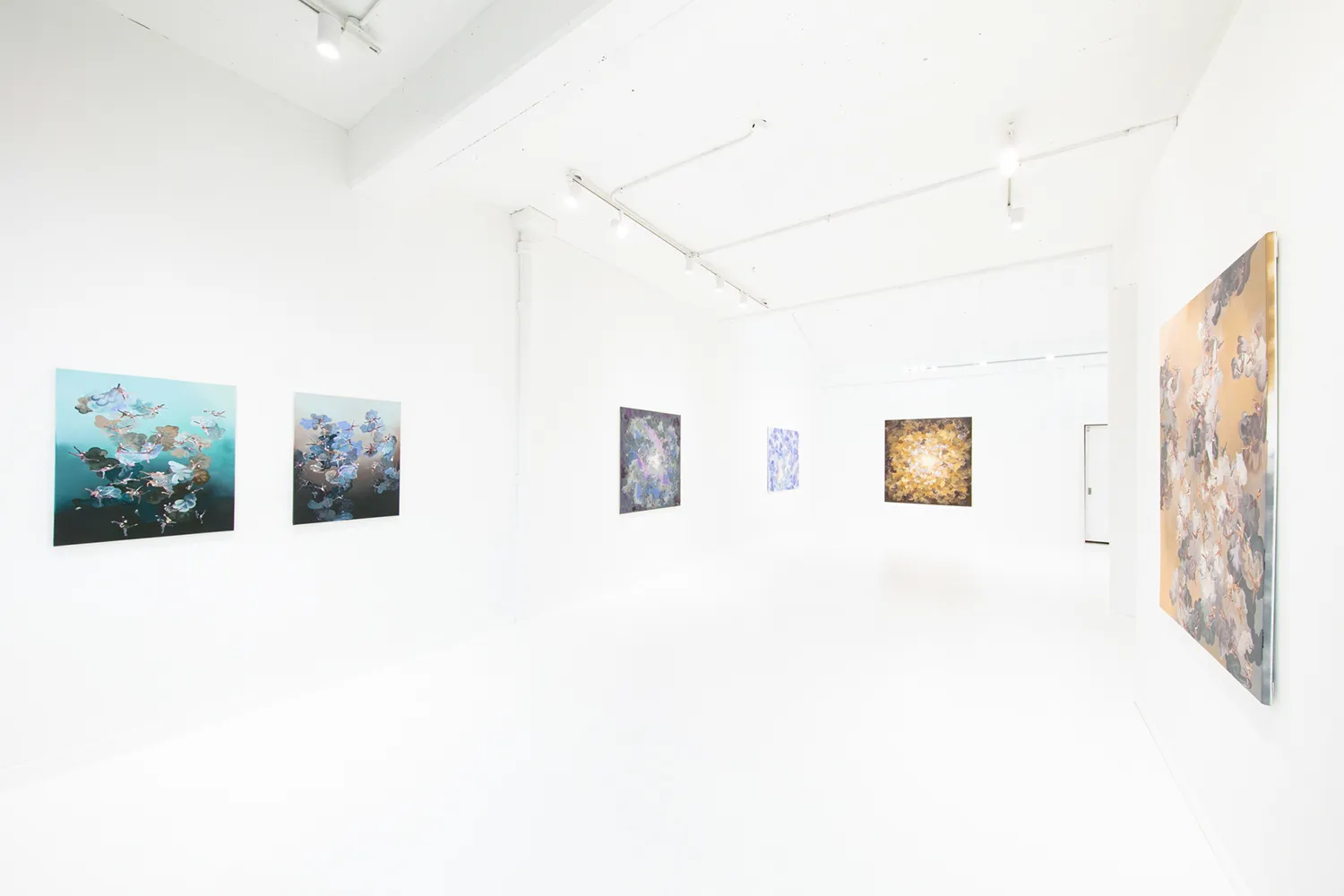 Paul Kuntze, Falling Angels, installation view