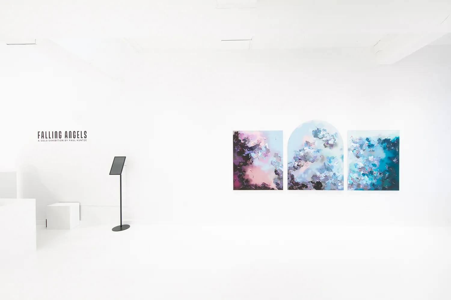 Paul Kuntze, Falling Angels, installation view