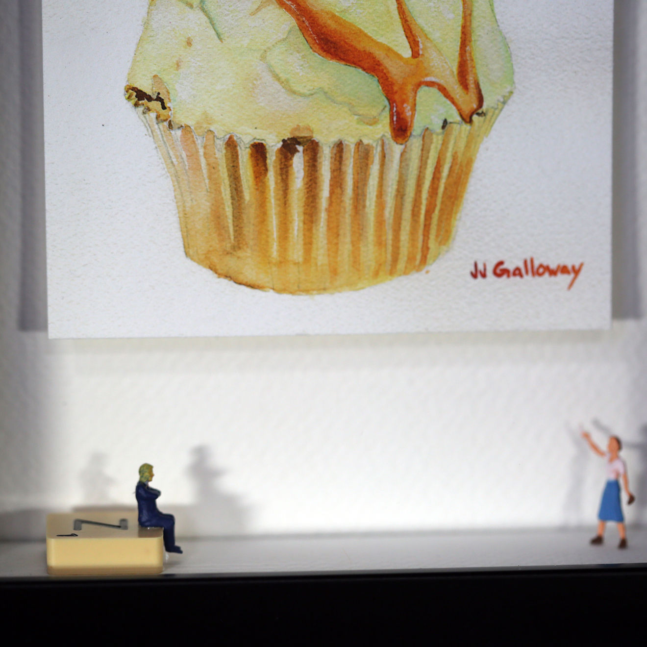 JJ Galloway/The Arty Pigeon Lady, Vanilla Cupcake Diorama, No.1
