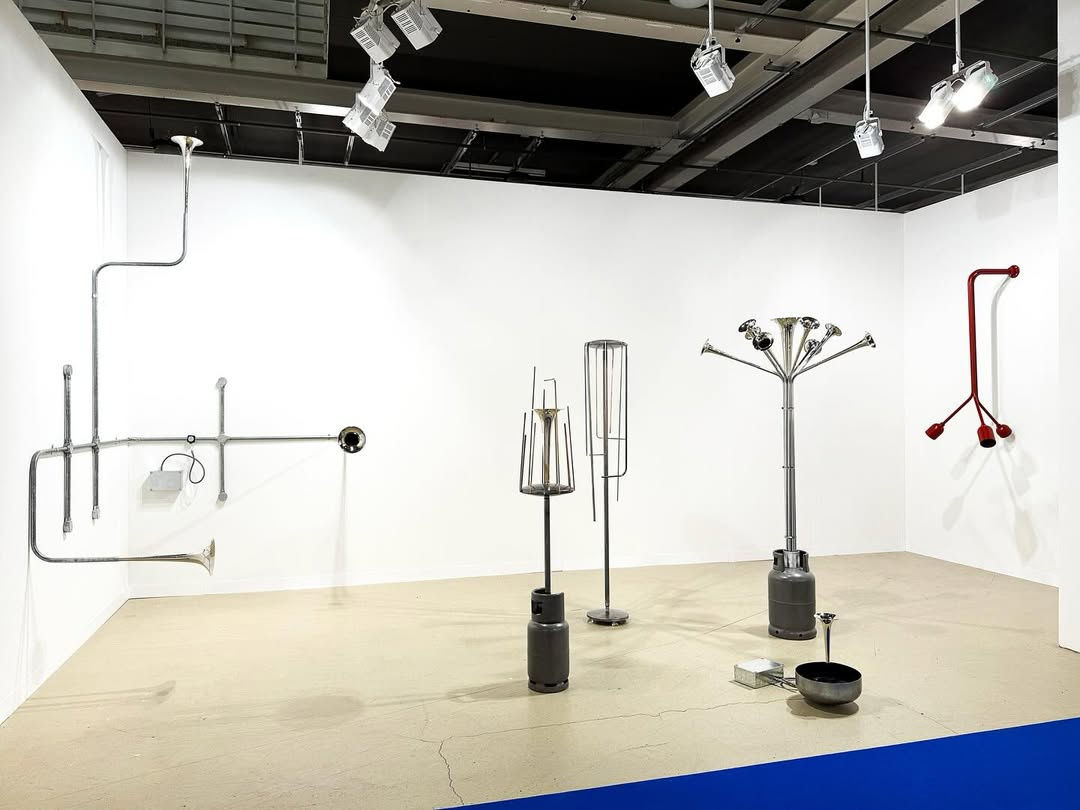 Installation by Abbas Zahedi at Art Basel 2025 © Proyectos Ultravioleta