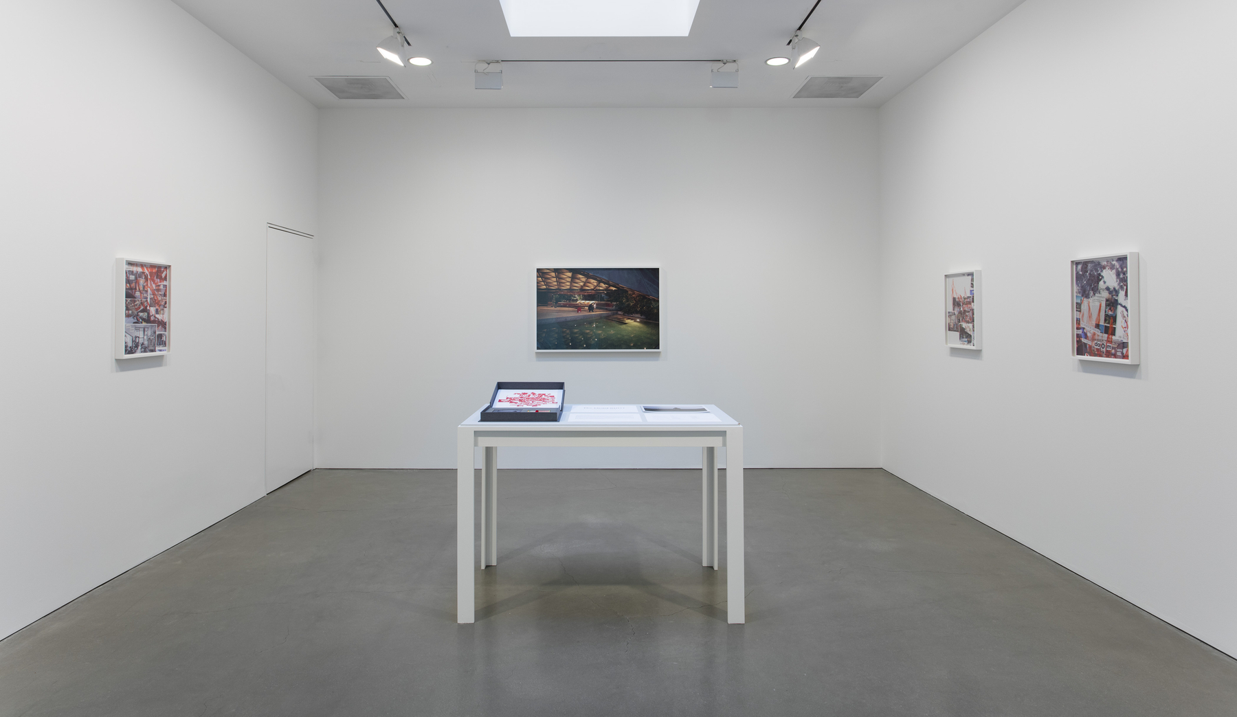 Catherine Opie - The Modernist