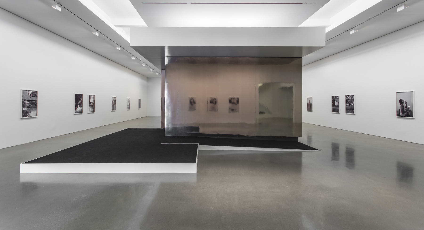 Catherine Opie - The Modernist