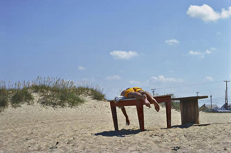 Joel Sternfeld, Nags Head, North Carolina, (#11), June-August 1975