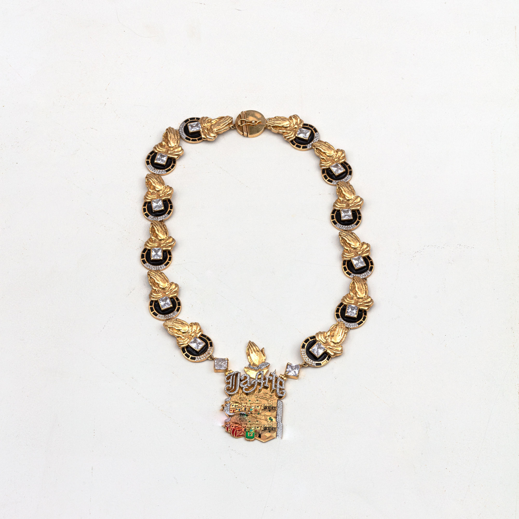 Allan Weber, Muita luta, da série Traficando Arte [from the series Traficando Arte], 2021