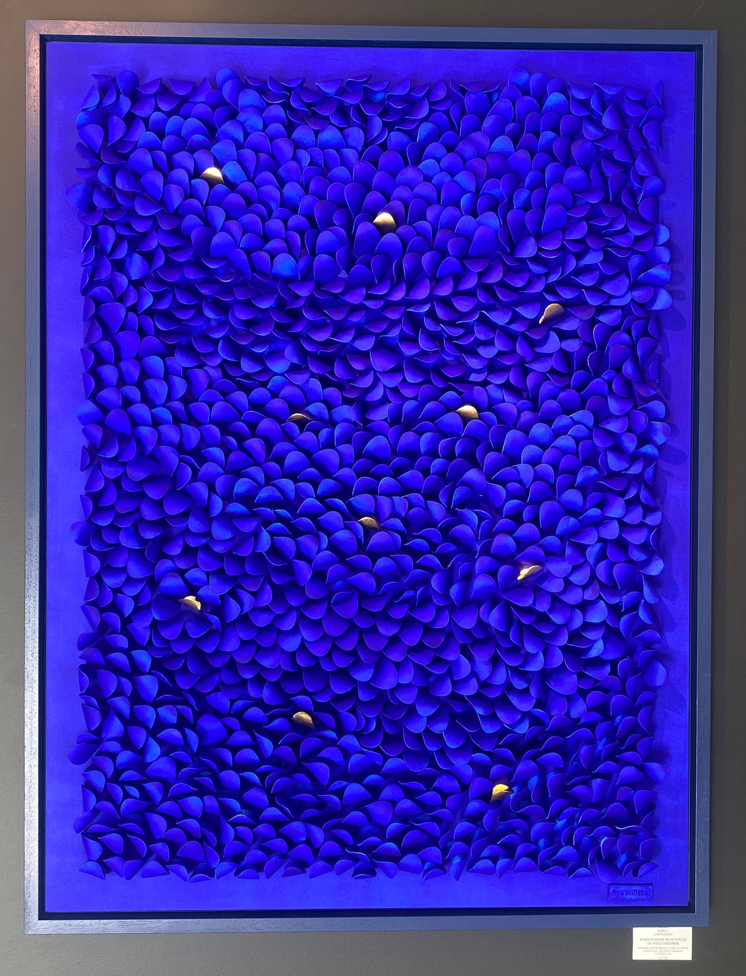 ANS PULLENS, WAVE INTENSE BLUE TOUCH OF GOLD (0825/060)