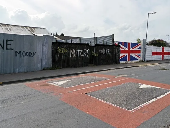 The Caravan Gallery, Motors, Tilbury, 2009