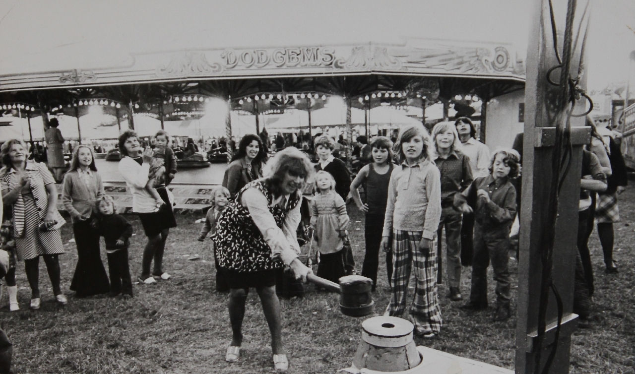 Jo Spence, Gypsies (fairground), 1974