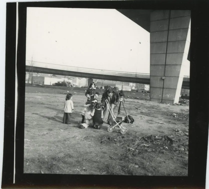 Jo Spence, Contact print - Gypsies, 1974