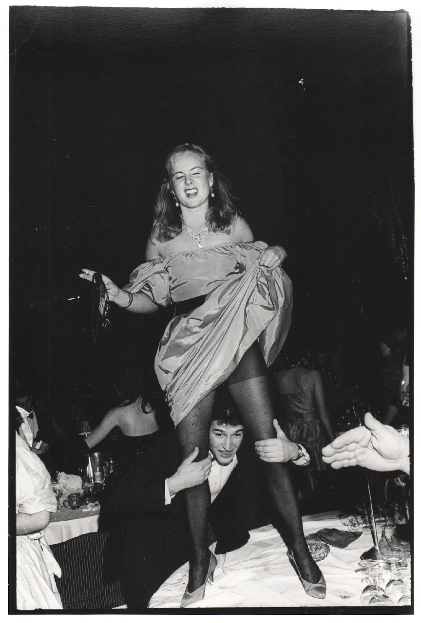 Dafydd Jones, Exhibition in a Box (Blizzard Ball...), 1984