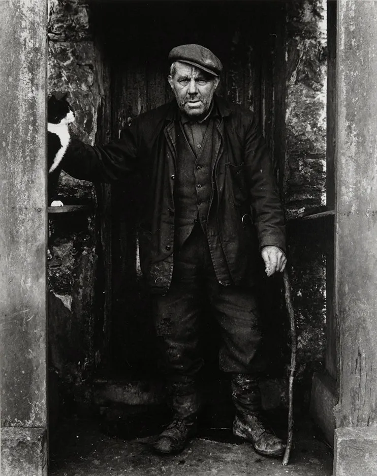 Chris Killip, Mr Raddcliffe, The Blackhill (Isle of Man Portfolio), 1973