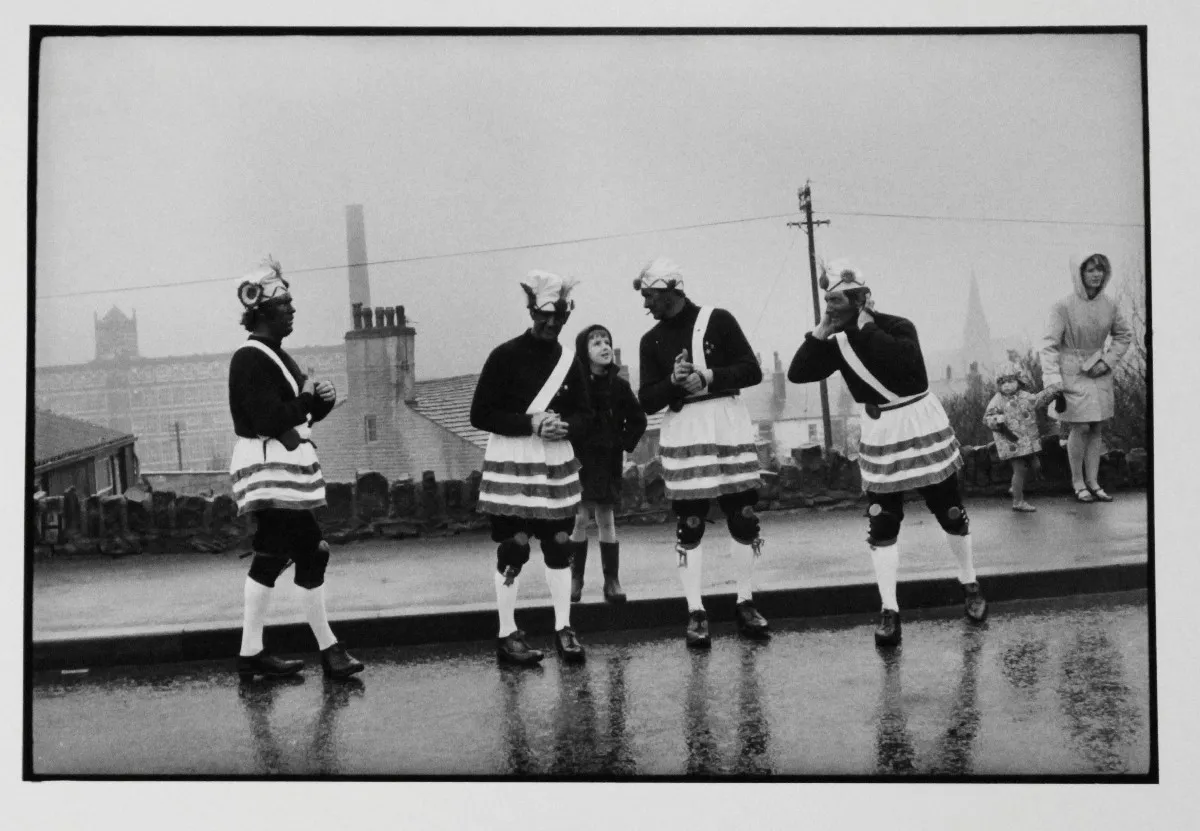 Homer Sykes, Britannia Coconut Dancers, Bacup, Lancashire, England, 1972