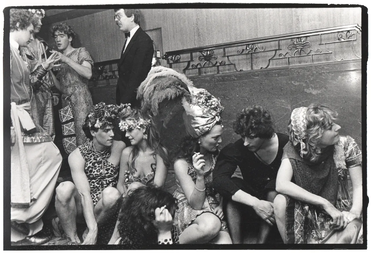 Dafydd Jones, Exhibition in a Box (Hugh Grant...), 1983