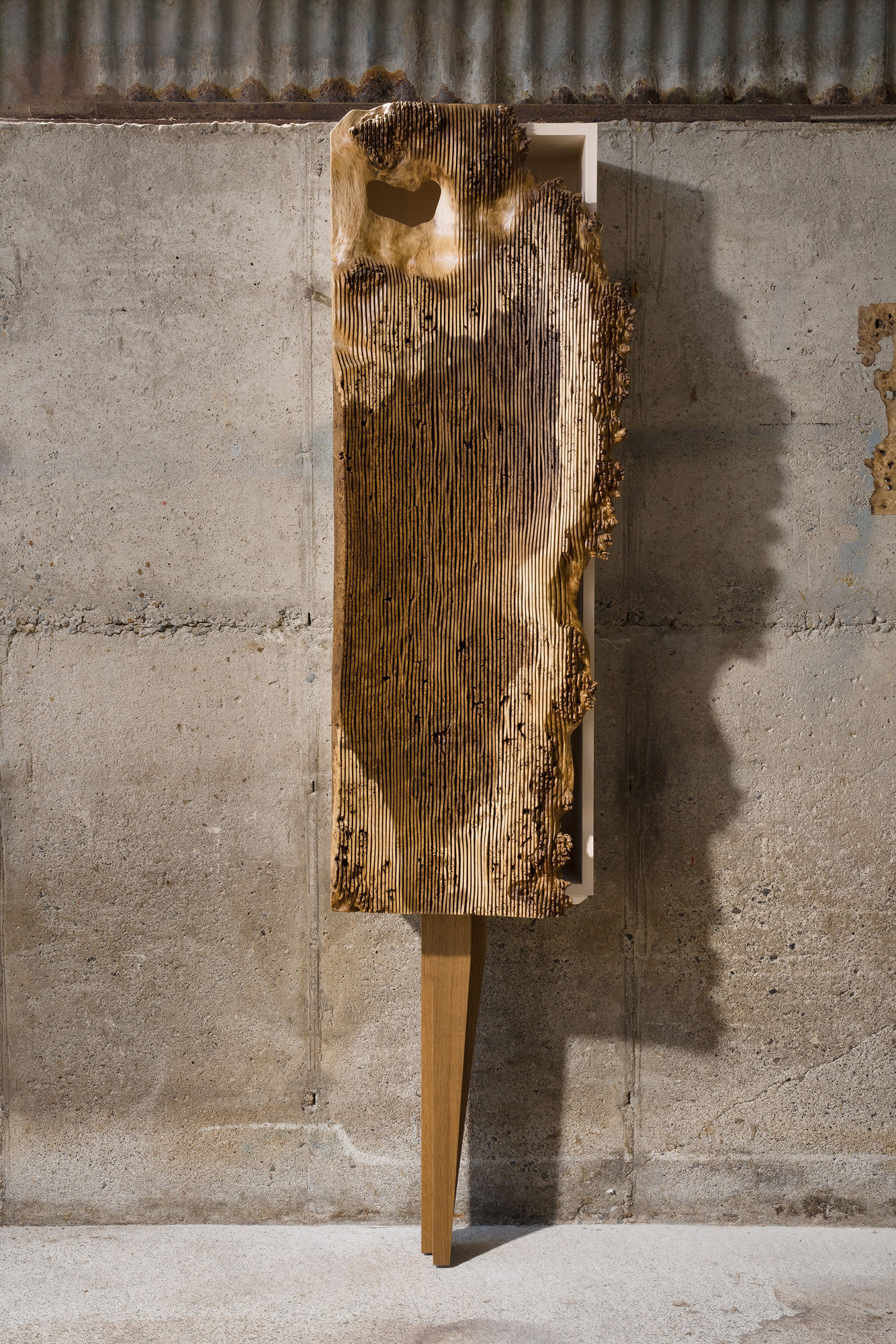 Alan Meredith, Curio Cabinet II, 2023