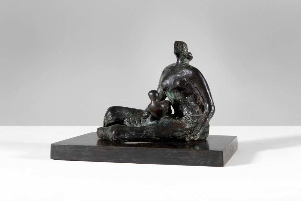 Henry Moore, Draped Seated Mother and Child on Ground, 1980