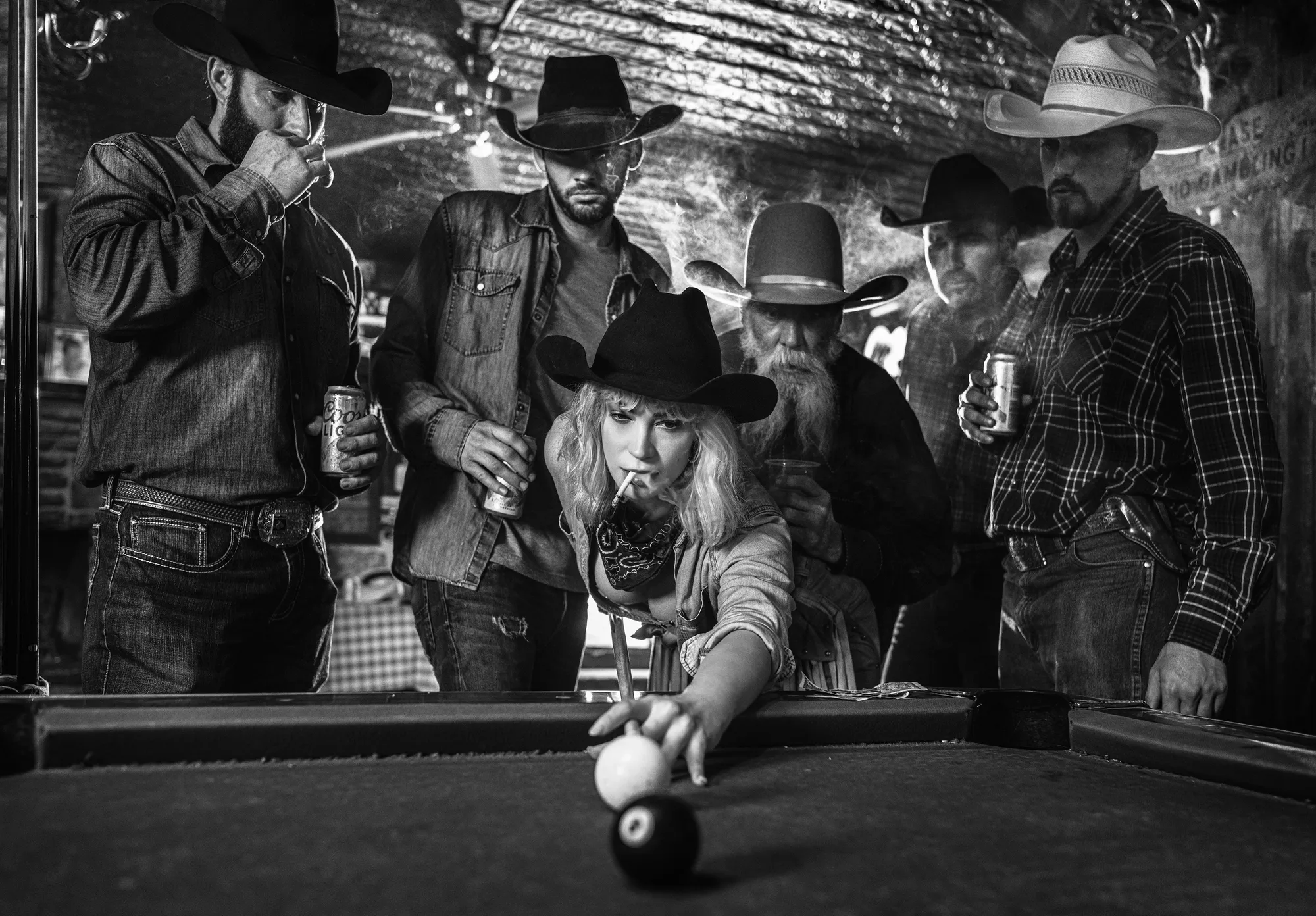 David Yarrow, 8 Ball #2/12