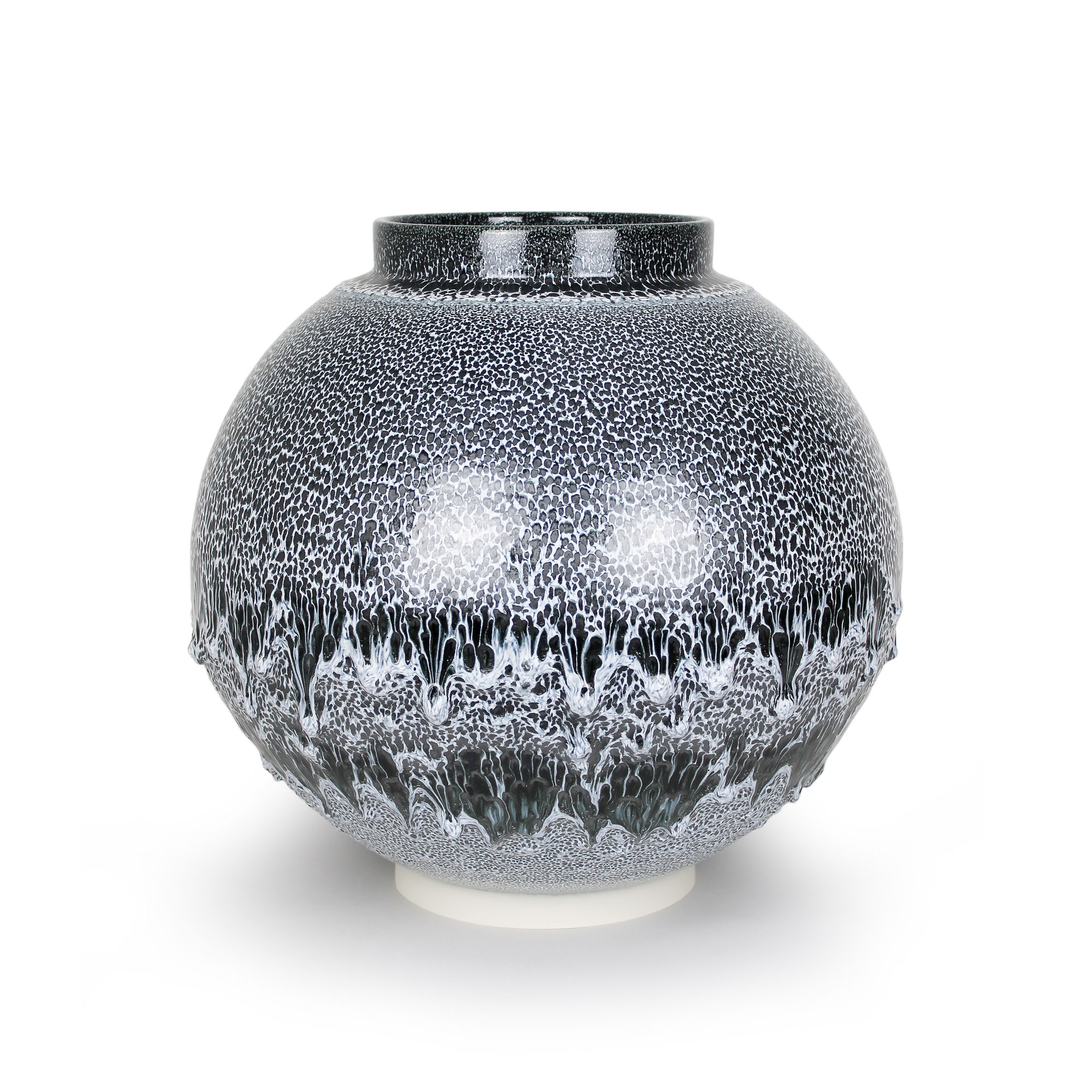 Albert Montserrat, Winter Jar, 2020