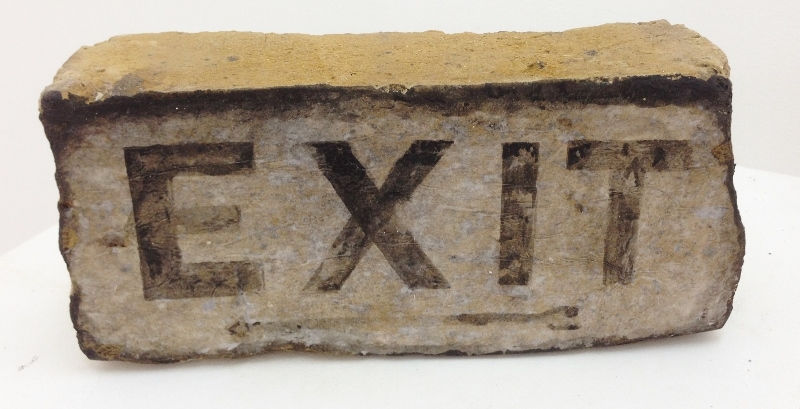 Yz Lost in the city London - Exit ink and paper on vintage brick 21 x 6 x 9.5 cm