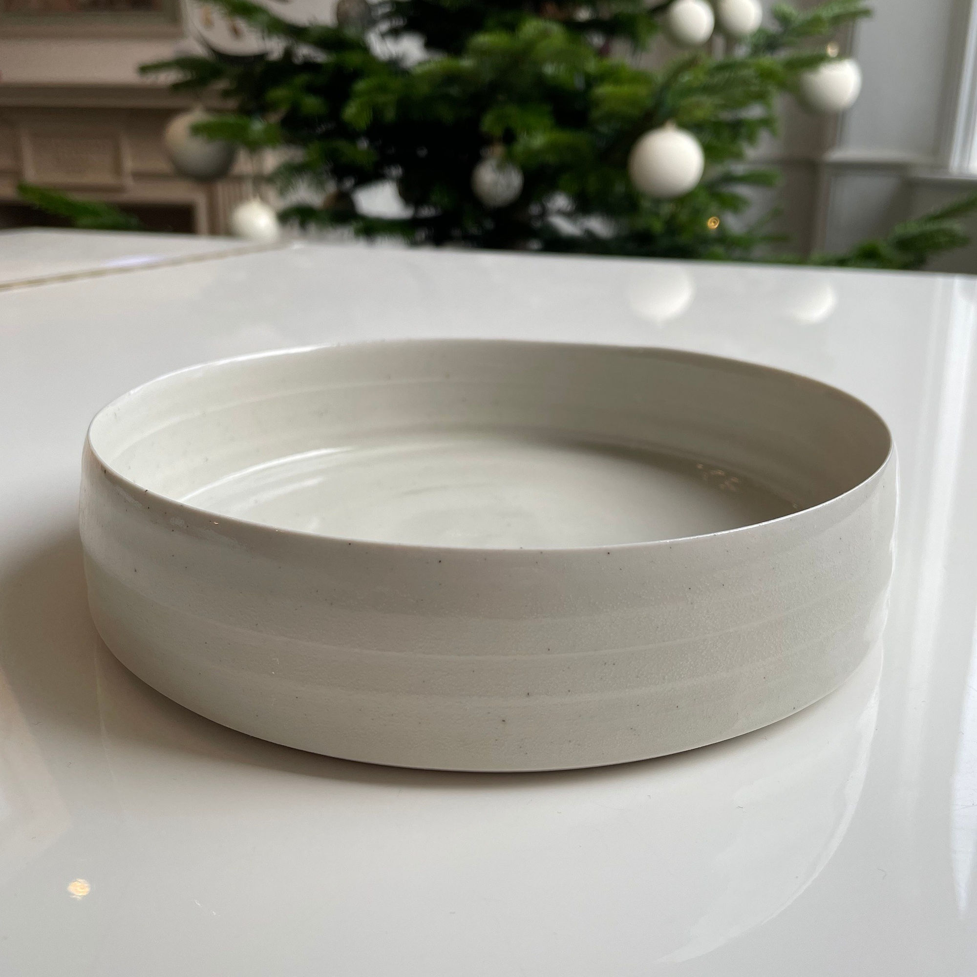 The Chelsea Potter, Wide Bowl